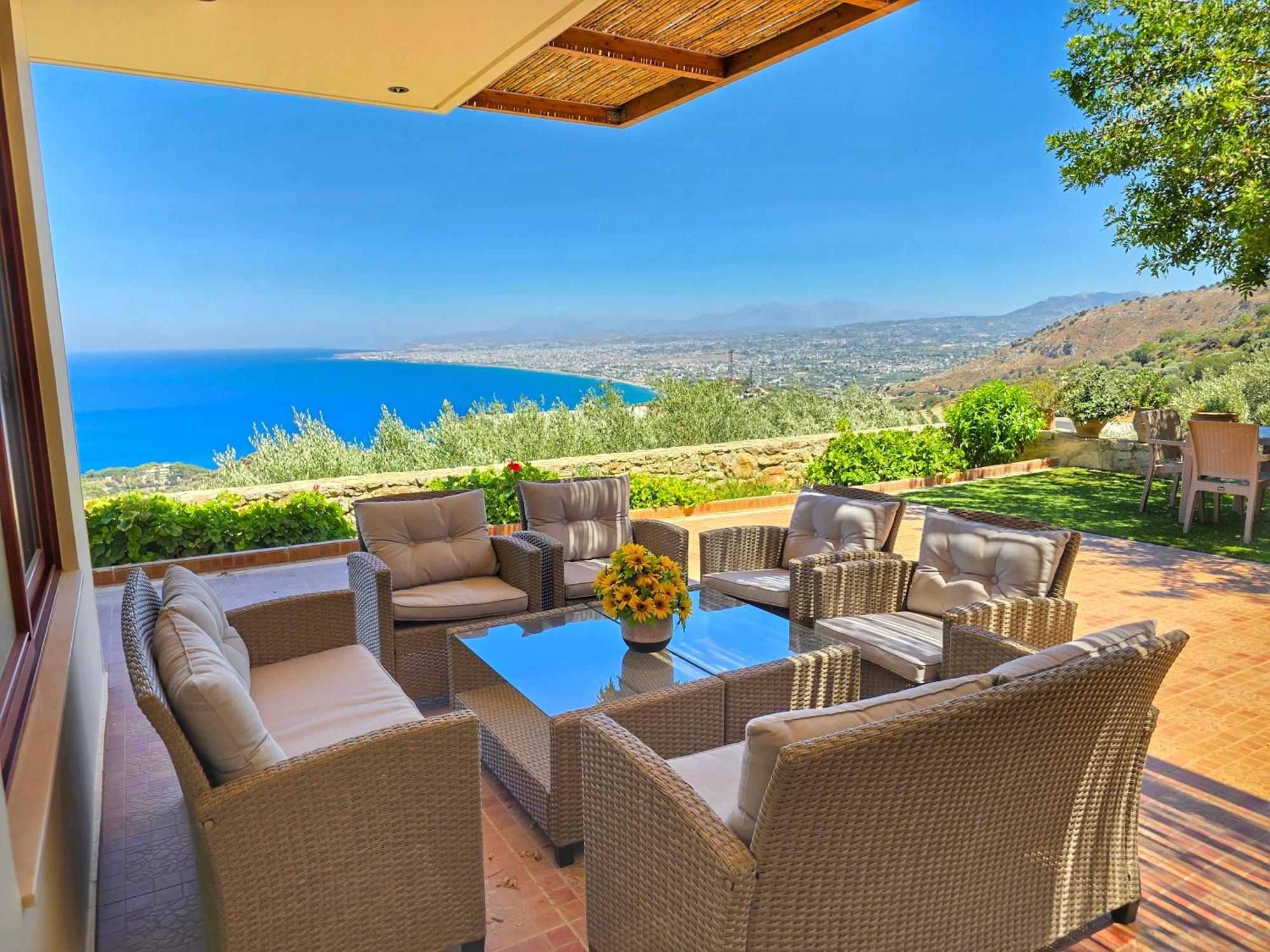 Villa Balcony, Cozy Villa With Amazing View Rodhiá Exteriér fotografie